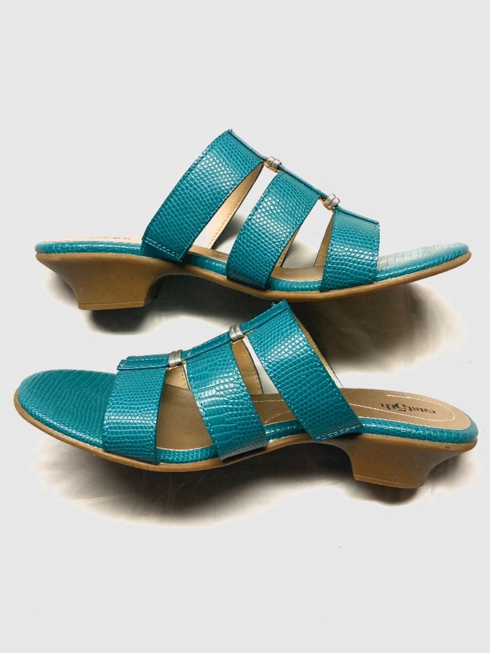 EUC East 5th Slide/Sandal